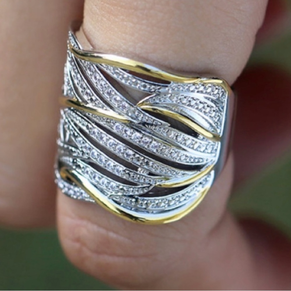 Sterling silver two tone wide ring - Picture 6 of 6